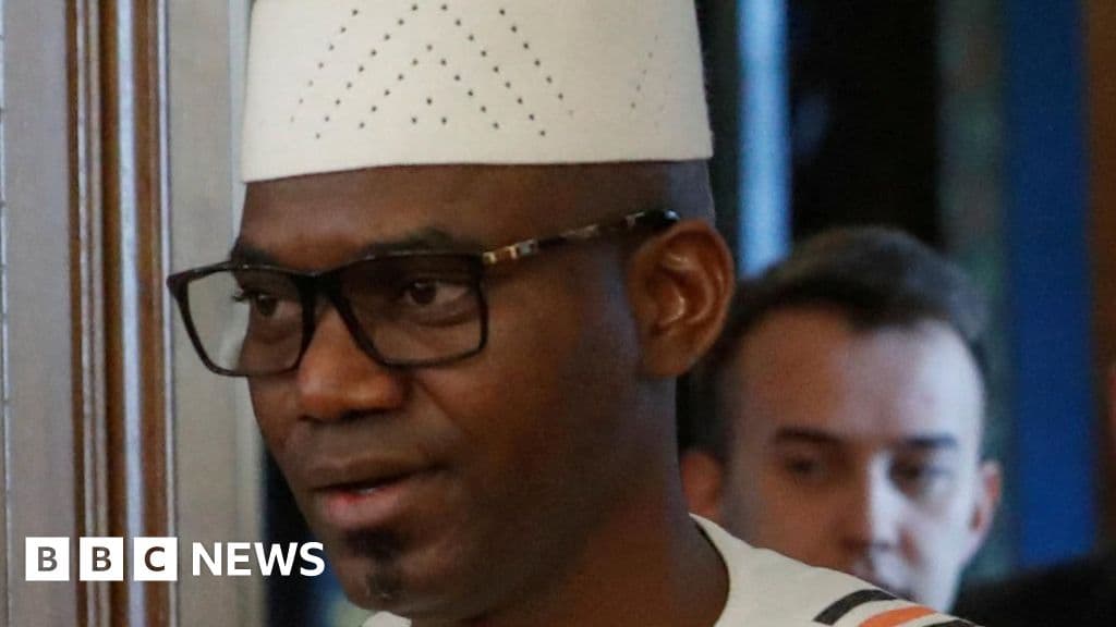 mali-defence-minister-killed-as-country-hit-by-wave-of-rebel-attacks