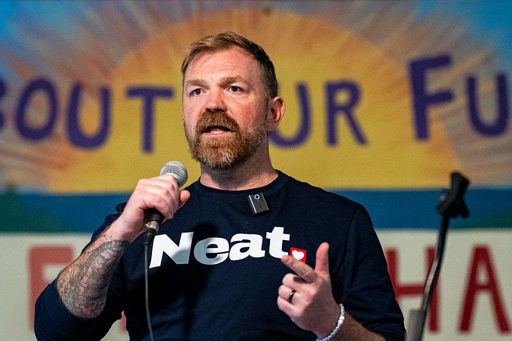 why-the-smears-against-graham-platner-didnt-work