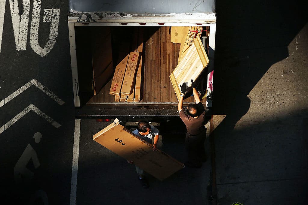 congress-uses-cargo-theft-to-justify-more-ice-surveillance