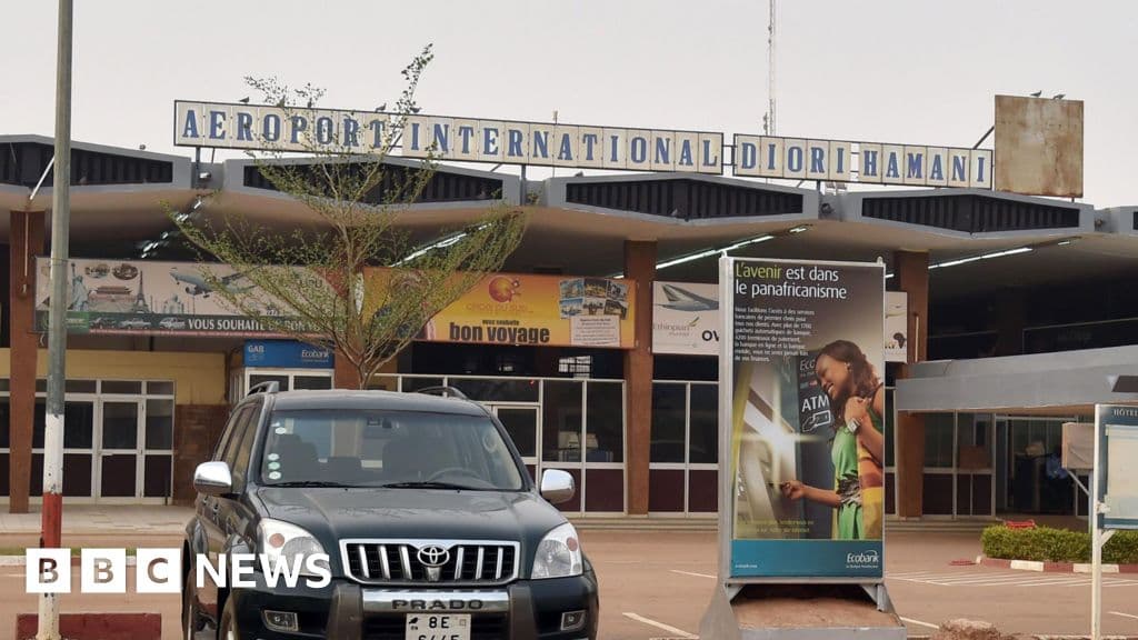 gunmen-attack-nigers-biggest-airport-for-second-time-in-months