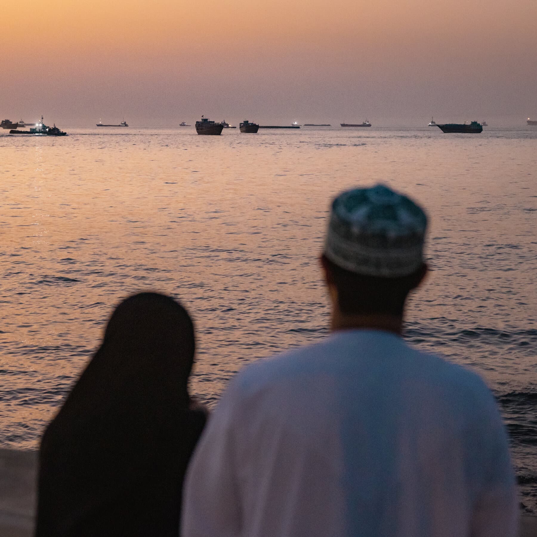 oil-prices-hover-around-prewar-levels-as-gulf-shipping-jumps